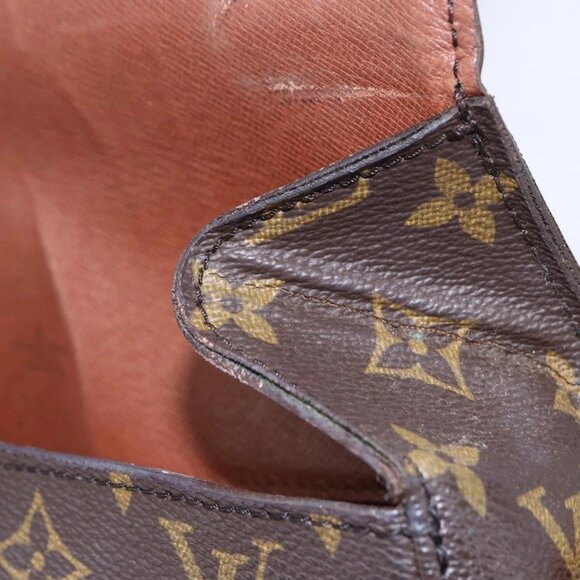 LOUIS VUITTON Monogram Saint Cloud GM Shoulder Bag M51242 LV Auth 146821 - Picture 11 of 16